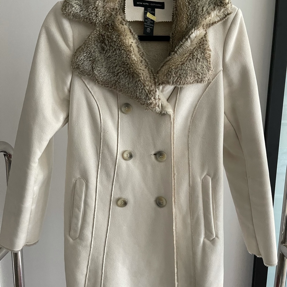 Beautiful white pea coat
